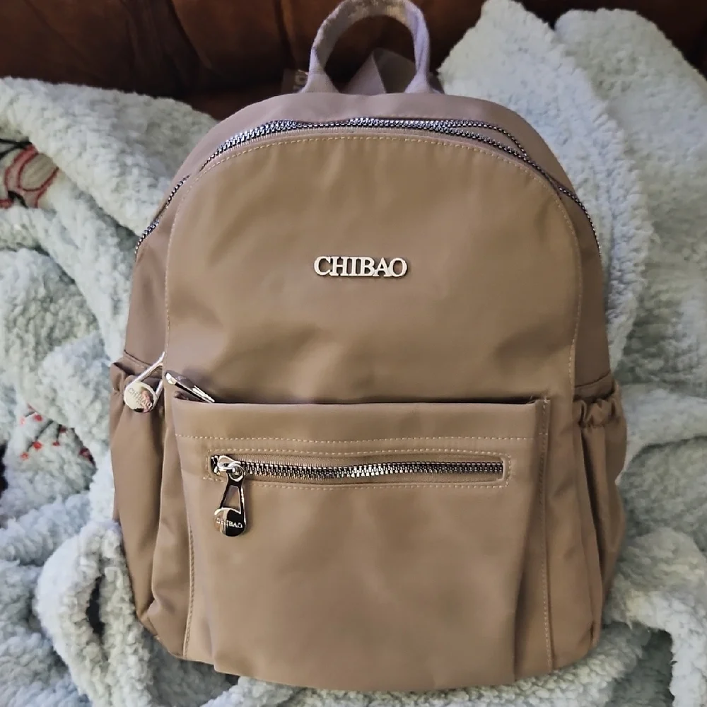 CHIBAO NWOT Nylon Backpack Purse Neutral Lightweight Commuter Travel Utility